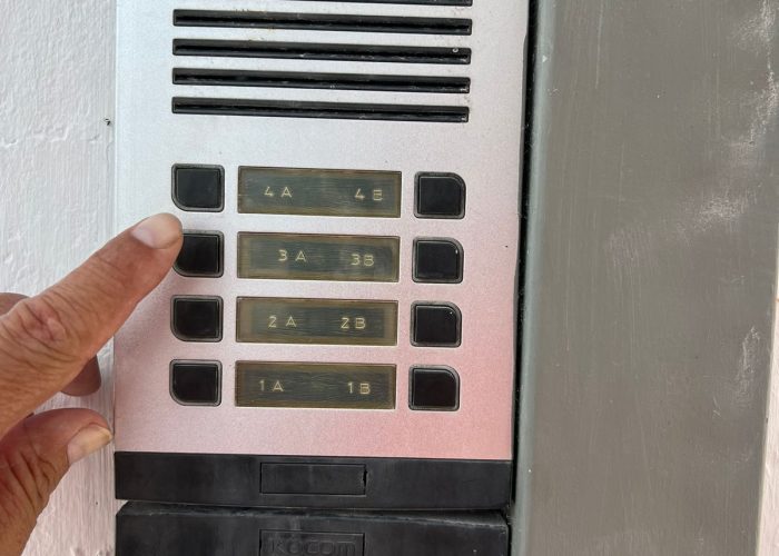 c30082e3-3048-4d8f-89ea-269fab21329d