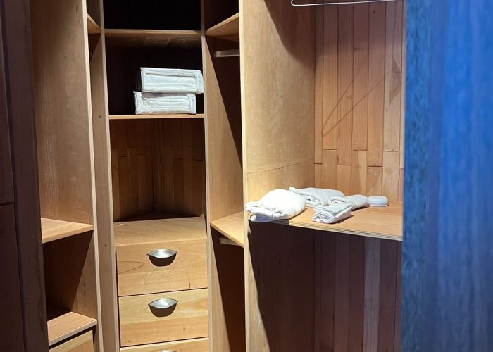 cbf5f3eb-c49f-4ece-b3c5-f3ccb16aa39c